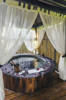 El Silencio Lodge And Spa