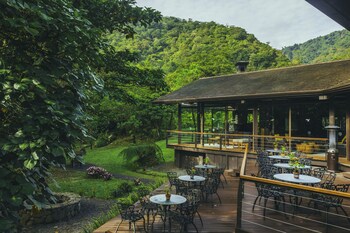 El Silencio Lodge And Spa