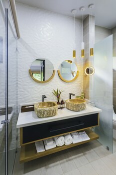 El Silencio Lodge And Spa