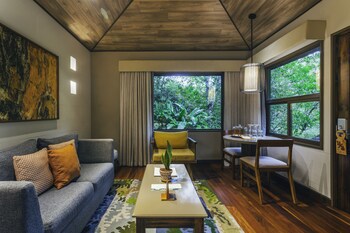 El Silencio Lodge And Spa
