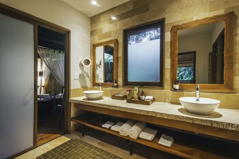El Silencio Lodge And Spa