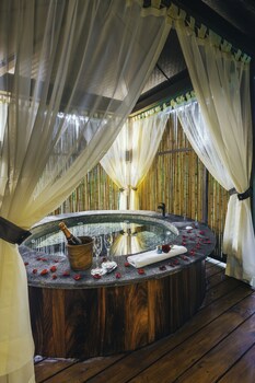 El Silencio Lodge And Spa