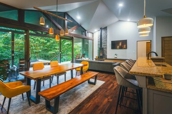 El Silencio Lodge And Spa
