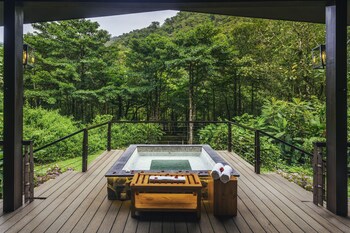 El Silencio Lodge And Spa
