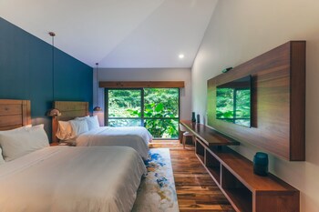 El Silencio Lodge And Spa