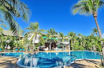 First Bungalow Beach Resort