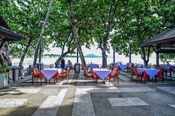First Bungalow Beach Resort