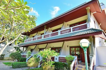 First Bungalow Beach Resort