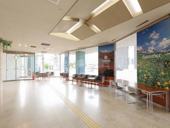 Apa Hotel Toyama Ekimae