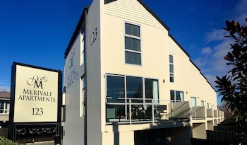 Merivale Manor