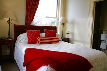 Merivale Manor