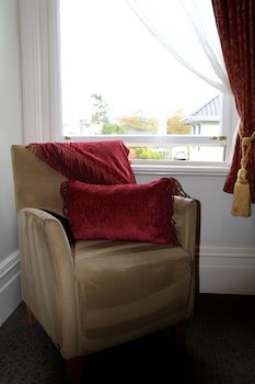 Merivale Manor