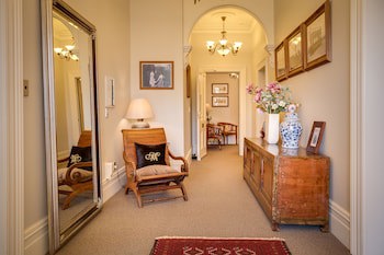 Merivale Manor