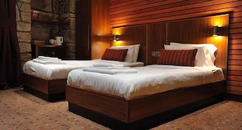 The Commercial Hotel
