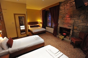 The Commercial Hotel