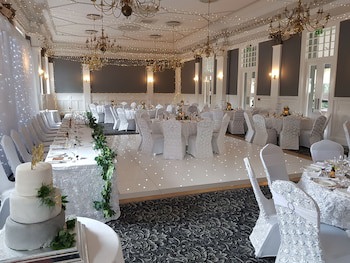 The Tontine Hotel