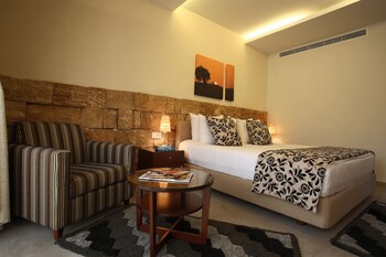 Monoberge Byblos Hotel