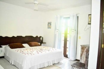 Buzios Arambare Hotel