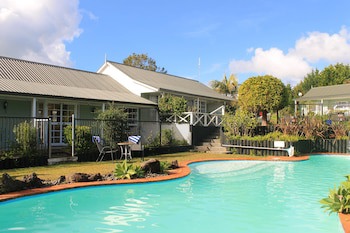 Ash Grove Boutique Motel