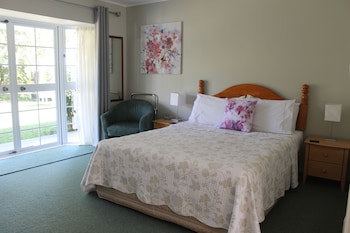 Ash Grove Boutique Motel