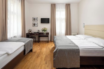 Hotel Unique galeri fotoğrafı