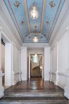 Hotel Unique