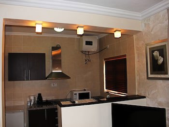 Apo Apartments