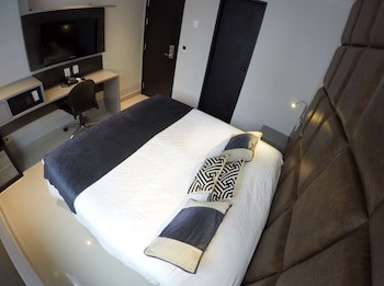 Duble Hotel