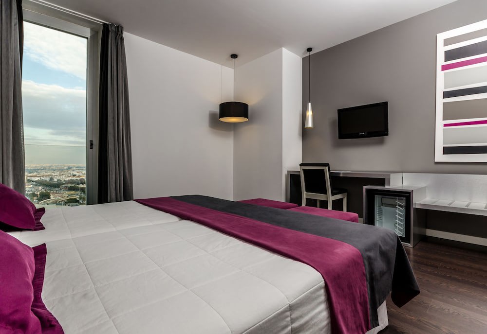 Hotel YIT Via Sevilla Mairena