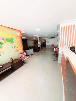Aton Plaza Hotel