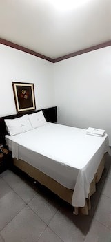 Aton Plaza Hotel