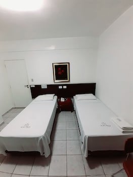 Aton Plaza Hotel