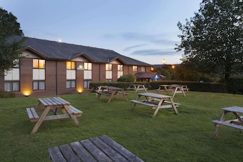 Days Inn By Wyndham Taunton