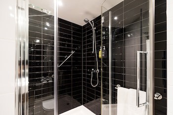 Holiday Inn Express London Heathrow T5, An Ihg Hotel