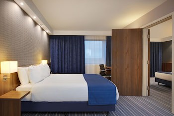 Holiday Inn Express London Heathrow T5, An Ihg Hotel