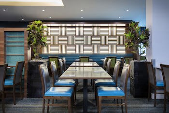 Holiday Inn Express London Heathrow T5, An Ihg Hotel