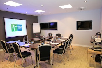 Holiday Inn Express London Heathrow T5, An Ihg Hotel