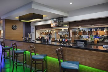 Holiday Inn Express London Heathrow T5, An Ihg Hotel