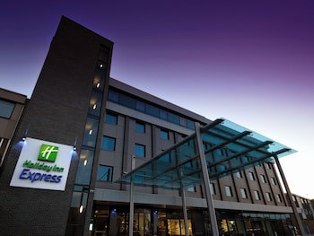 Holiday Inn Express London Heathrow T5, An Ihg Hotel