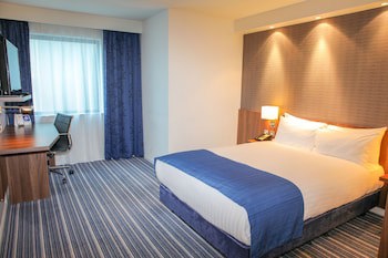 Holiday Inn Express London Heathrow T5, An Ihg Hotel