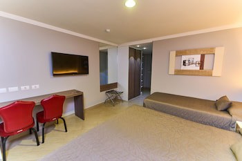 Foz Plaza Hotel