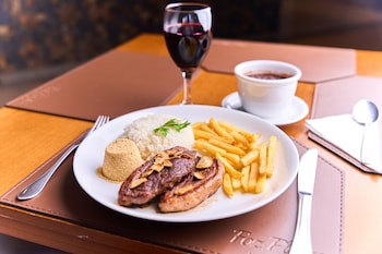 Foz Plaza Hotel