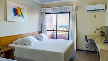 Golden Beach Hotel