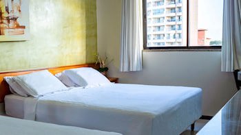 Golden Beach Hotel