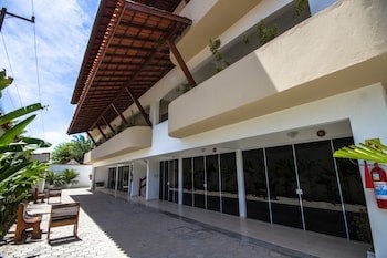 Jardim Atlantico Beach Resort Hotel