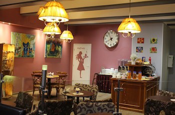A1 Hotel