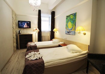A1 Hotel