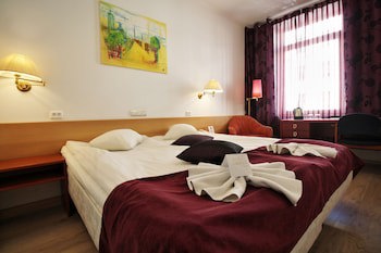 A1 Hotel