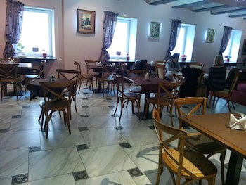 A1 Hotel