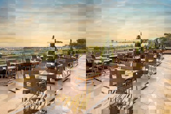 Celik Palace Hotel Convention Center & Thermal Spa